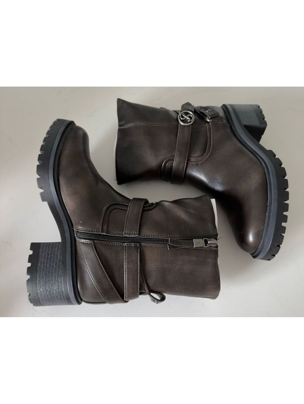 Sam and Libby Black Owen Lug Sole Moto Boots Women Size 10